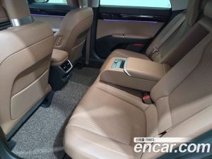 Hyundai Grandeur Calligraphy 2024 года из Южной Кореи