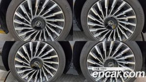 Hyundai Grandeur Calligraphy 2024 года из Южной Кореи