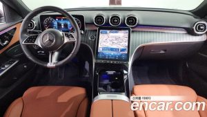 Mercedes-Benz C-Class C300 4MATIC Avantgarde 2024 года из Южной Кореи