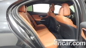 Mercedes-Benz C-Class C300 4MATIC Avantgarde 2024 года из Южной Кореи
