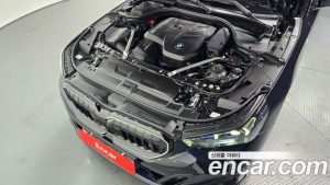 BMW 5-Series 520i Special Edition 2025 года из Южной Кореи