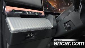 BMW 5-Series 520i Special Edition 2025 года из Южной Кореи
