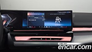 BMW 5-Series 520i Special Edition 2025 года из Южной Кореи