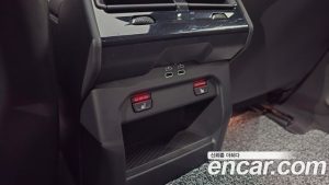 BMW 5-Series 520i Special Edition 2025 года из Южной Кореи