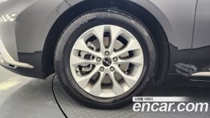 Kia K8 2.5 Бензин 2WD 2024 года из Южной Кореи
