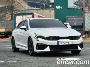 Kia K5 1.6 Turbo 2024 года из Южной Кореи
