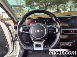 Kia K5 1.6 Turbo 2024 года из Южной Кореи