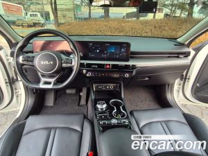 Kia K5 1.6 Turbo 2024 года из Южной Кореи