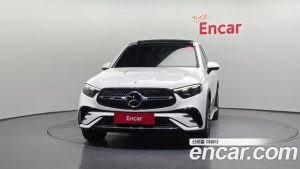 Mercedes-Benz GLC-Class GLC300 4MATIC AMG Line 2024 года из Южной Кореи