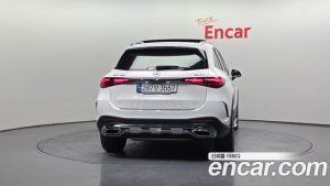 Mercedes-Benz GLC-Class GLC300 4MATIC AMG Line 2024 года из Южной Кореи