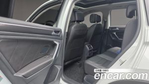Volkswagen Tiguan 2.0 TDI Prestige 2023 года из Южной Кореи