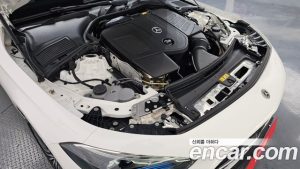 Mercedes-Benz CLE-Class CLE200 Coupe 2024 года из Южной Кореи