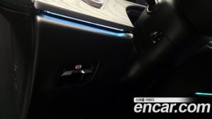 Mercedes-Benz E-Class E200 Avantgarde 2024 года из Южной Кореи