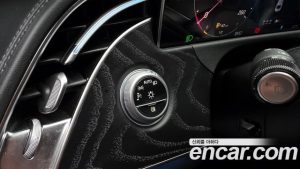 Mercedes-Benz E-Class E200 Avantgarde 2024 года из Южной Кореи