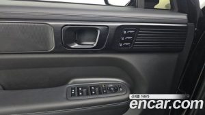 Hyundai Santafe Бензин 2.5T 2WD 2024 года из Южной Кореи