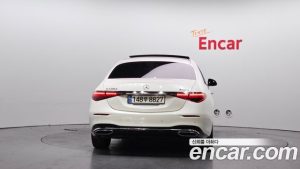 Mercedes-Benz S-Class S400 d 4MATIC 2023 года из Южной Кореи