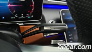 Mercedes-Benz S-Class S400 d 4MATIC 2023 года из Южной Кореи