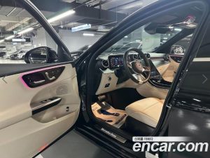 Mercedes-Benz C-Class C200 Avantgarde 2024 года из Южной Кореи