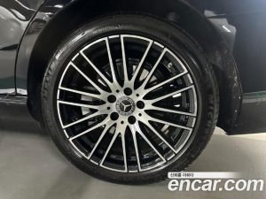 Mercedes-Benz C-Class C200 Avantgarde 2024 года из Южной Кореи