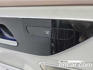 Mercedes-Benz EQE EQE350 4MATIC 2023 года из Южной Кореи