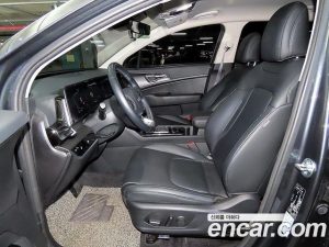 Kia Sportage Бензин 1.6 Turbo 2WD 2024 года из Южной Кореи