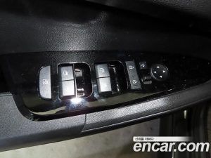 Kia Sportage Бензин 1.6 Turbo 2WD 2024 года из Южной Кореи