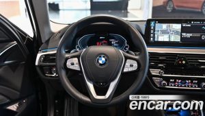BMW 5-Series 530e Luxury 2023 года из Южной Кореи