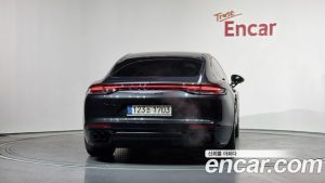 Porsche Panamera 4.0 GTS 2022 года из Южной Кореи