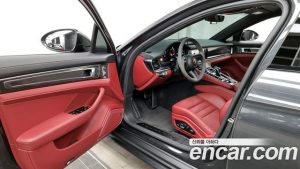 Porsche Panamera 4.0 GTS 2022 года из Южной Кореи