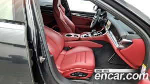 Porsche Panamera 4.0 GTS 2022 года из Южной Кореи