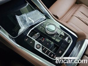BMW X6 xDrive40i M Sport 2025 года из Южной Кореи