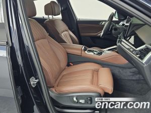 BMW X6 xDrive40i M Sport 2025 года из Южной Кореи