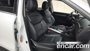 Renault-KoreaSamsung QM6 2.0 GDe LE Signature 2WD 2023 года из Южной Кореи