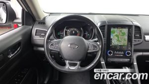 Renault-KoreaSamsung QM6 2.0 GDe LE Signature 2WD 2023 года из Южной Кореи