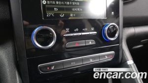 Renault-KoreaSamsung QM6 2.0 GDe LE Signature 2WD 2023 года из Южной Кореи