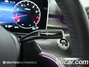 Mercedes-Benz C-Class C300 4MATIC AMG Line 2023 года из Южной Кореи