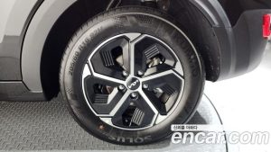 Kia Niro 2025 года из Южной Кореи