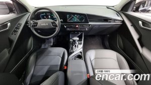 Kia Niro 2025 года из Южной Кореи