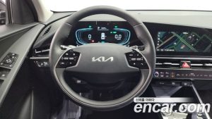 Kia Niro 2025 года из Южной Кореи