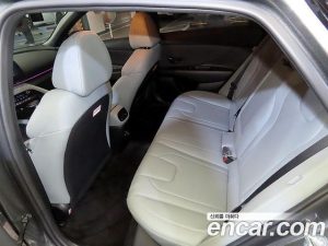 Hyundai AVANTE 1.6 2024 года из Южной Кореи