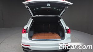 Audi Q3 35 TDI Premium 2023 года из Южной Кореи