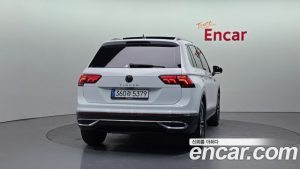 Volkswagen Tiguan 2.0 TDI Prestige 2022 года из Южной Кореи