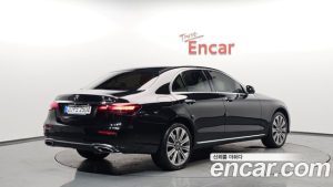Mercedes-Benz E-Class E350 4MATIC Exclusive 2023 года из Южной Кореи