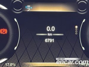 Astonmartin DBX 4.0 V8 707 2024 года из Южной Кореи