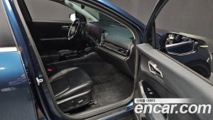 Kia Sportage Бензин 1.6 Turbo 2WD 2024 года из Южной Кореи