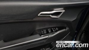 Kia Sportage Бензин 1.6 Turbo 2WD 2024 года из Южной Кореи