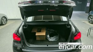 BMW 5-Series 530i xDrive M Sport 2023 года из Южной Кореи