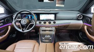 Mercedes-Benz E-Class E250 AMG Line 2023 года из Южной Кореи