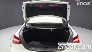 Mercedes-Benz E-Class E250 AMG Line 2023 года из Южной Кореи