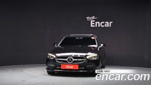 Mercedes-Benz C-Class C300 4MATIC Avantgarde 2024 года из Южной Кореи